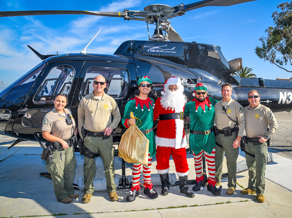 Santa Claus, IEX bring toys to Avalon