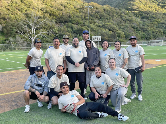 Bravo’s and Sunset Bar & Grill victorious in second round of league play for Catalina CoEd Softball